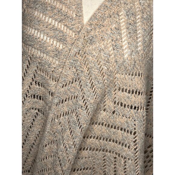 Anthropologie Akemi & Kin pink rose Ruana poncho All size fringe herringbone ope - Picture 6 of 11